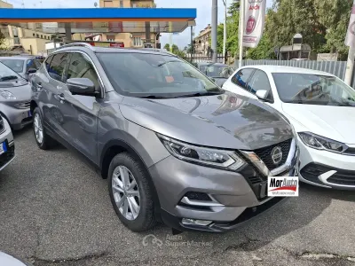 Usata Nissan Qashqai N-Connecta 116 CV (85 kW) 2019 Gray SUV