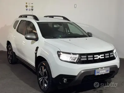 Usata Dacia Duster Journey 116 CV (85 kW) 2023 Bianco SUV