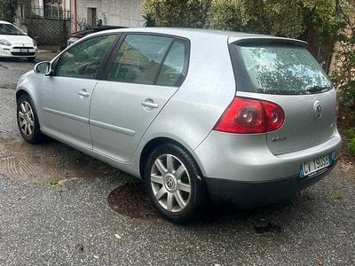 Usata VW Golf IV Sportline 140 CV (102 kW) 2005 Grigio Berlina