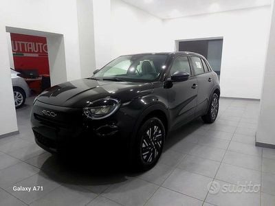 Nuova Fiat 600 101 CV (74 kW) 2025 Nero SUV