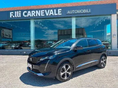 Usata Peugeot 3008 Allure 131 CV (96 kW) 2022 Nero SUV