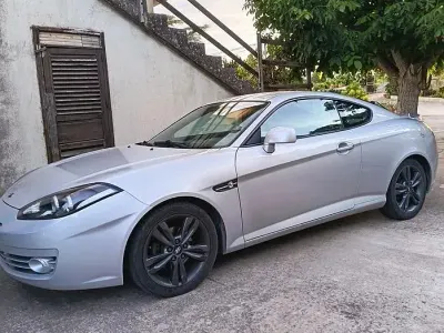Usata Hyundai Coupé 167 CV (122 kW) 2008 Grigio Coupé