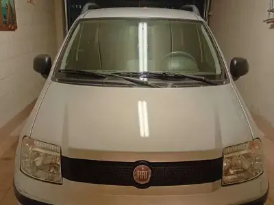 Usata Fiat Panda Dynamic 60 CV (44 kW) 2010 Argento Utilitaria
