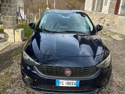 Blu Usata 2017 Fiat Tipo Business Berlina | 8500 € (Buon prezzo)