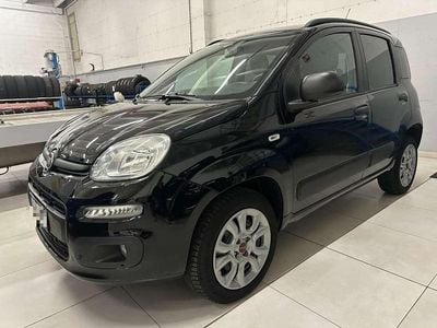 Usata Fiat Panda Lounge 84 CV (61 kW) 2014 Nero Utilitaria