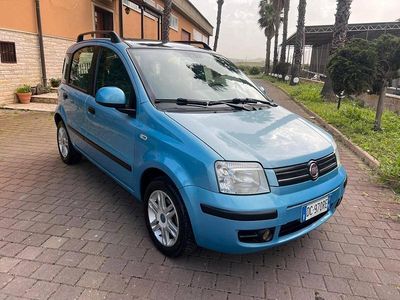 Usata Fiat Panda Emotion 69 CV (50 kW) 2006 Blu Utilitaria