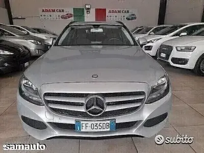 Usata Mercedes C220 Premium 170 CV (125 kW) 2016 Grigio Station wagon