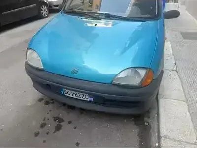 Usata Fiat 600 41 CV (30 kW) 2000 Bluazzurro Berlina