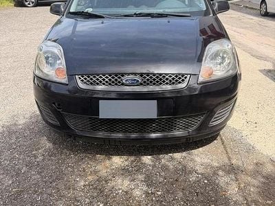 Usata Ford Fiesta 75 CV (55 kW) 2007 Utilitaria