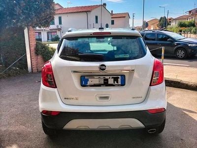 Usata Opel Mokka 140 CV (102 kW) 2016 Bianco SUV