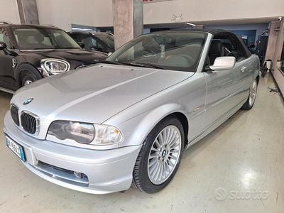 Usata BMW 318 Cabriolet 143 CV (105 kW) 2002 Grigio Cabrio