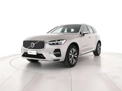 Usata Volvo XC60 253 CV (186 kW) 2023 Grigio SUV
