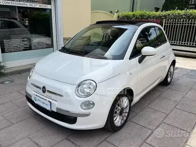 Usata Fiat 500C Lounge 85 CV (62 kW) 2015 Bianco Cabrio