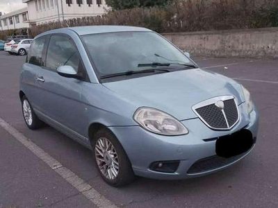 Usata Lancia Ypsilon 69 CV (50 kW) 2008 Blu/azzurro Utilitaria