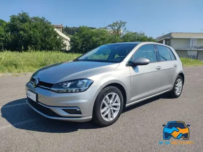 Usata VW Golf VII Business 116 CV (85 kW) 2019 Argento Berlina