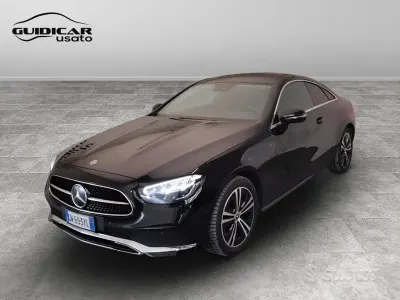 Occasion Mercedes E220 Business 194 ch (142 kW) 2022 Noir Coupé