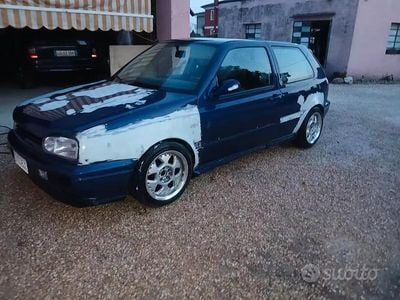 Usata VW Golf III GTI 280 CV (205 kW) 1994 Blu Utilitaria