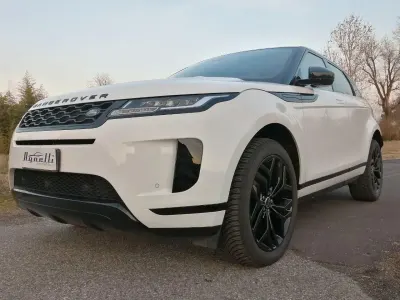 Usata Land Rover Range Rover evoque 149 CV (109 kW) 2020 Bianco SUV