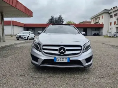 Usata Mercedes CLA220 170 CV (125 kW) 2014 Grigio Berlina