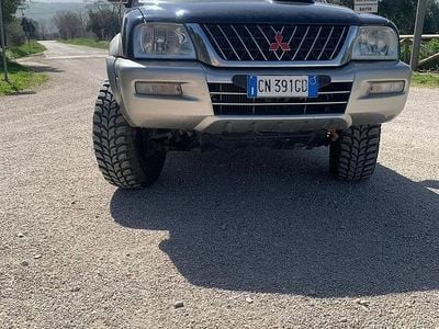 Mitsubishi L200