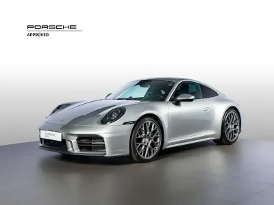Usata Porsche 911 Carrera 394 CV (289 kW) 2025 Argento gt metallizzato Coupé