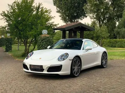 Usata Porsche 911 Carrera 370 CV (272 kW) 2018 Bianco Coupé