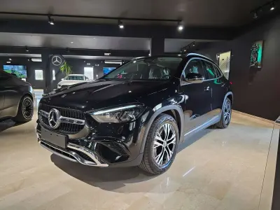 Usata Mercedes GLA200 150 CV (110 kW) 2025 Nero SUV