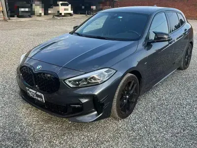 Usata BMW 118 M Sport 150 CV (110 kW) 2021 Grigio Utilitaria