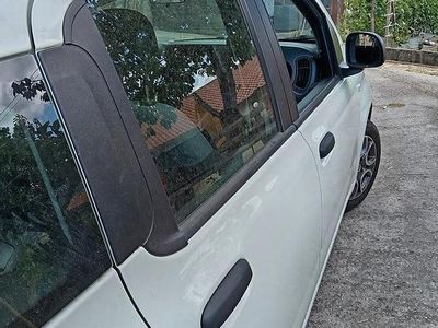 Usata Fiat Panda 69 CV (50 kW) 2019 Bianco Utilitaria
