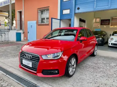 Usata Audi A1 Sportback Ambiente 95 CV (69 kW) 2018 Rosso Utilitaria