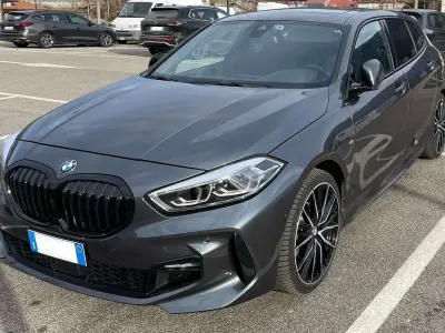 Usata BMW 120 M Sport 190 CV (139 kW) 2021 Grigio Utilitaria