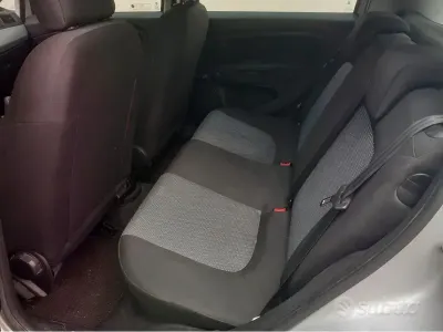 Usata Fiat Punto 69 CV (50 kW) 2011 Utilitaria