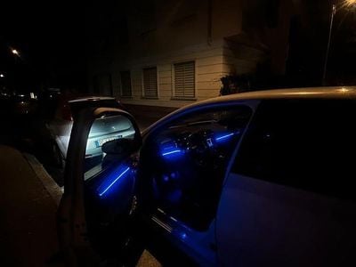 Usata VW Golf VI 110 CV (80 kW) 2010 Bianco Utilitaria