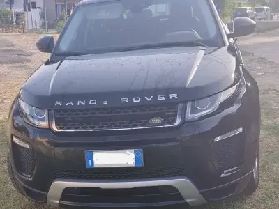 Usata Land Rover Range Rover evoque Pure 150 CV (110 kW) 2018 Nero SUV