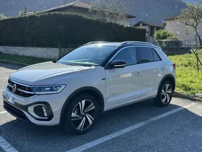 Usata VW T-Roc R-line 150 CV (110 kW) 2024 SUV