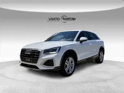 Usata Audi Q2 Business 110 CV (80 kW) 2023 Bianco SUV