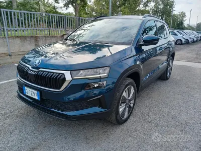 Usata Skoda Karoq Executive 110 CV (80 kW) 2022 Bluazzurro SUV