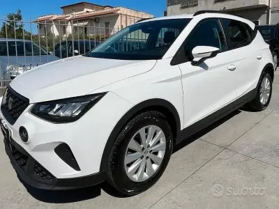 Usata Seat Arona Style 95 CV (69 kW) 2022 Bianco SUV