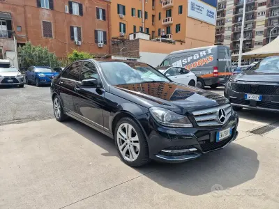 Usata Mercedes C220 Exclusive 170 CV (125 kW) 2013 Viola Berlina