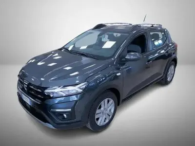 Occasion Dacia Sandero Comfort 91 PK (66 kW) 2023 Grijs Sedan