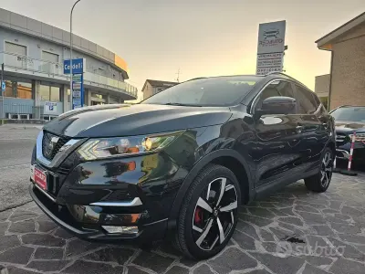 Usata Nissan Qashqai Tekna 131 CV (96 kW) 2017 Nero SUV