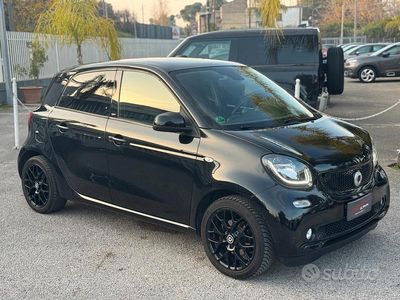 Nero Usata 2019 Smart ForFour Prime Utilitaria | 15.999 € (Cara)