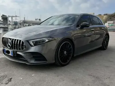 Usata Mercedes A200 Premium 150 CV (110 kW) 2019 Grigio Berlina