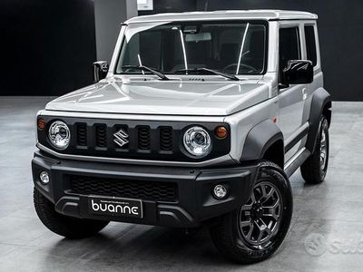 Usata Suzuki Jimny 102 CV (75 kW) 2019 Grigio argento metal perlato SUV