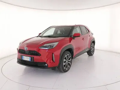 Usata Toyota Yaris Cross Trend 116 CV (85 kW) 2022 Rosso SUV