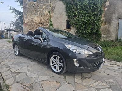 Usata Peugeot 308 CC 140 CV (102 kW) 2010 Grigio Cabrio