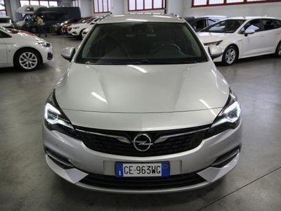 usata Opel Astra 1.2 T. Business Eleganc 145cv S&S MT6