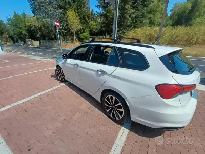 Usata Fiat Tipo 95 CV (69 kW) 2018 Bianco Station wagon