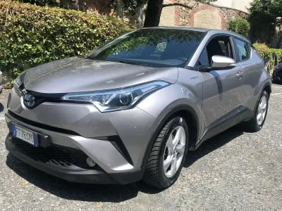 Usata Toyota C-HR
