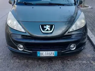 Usata Peugeot 207 2006 Berlina